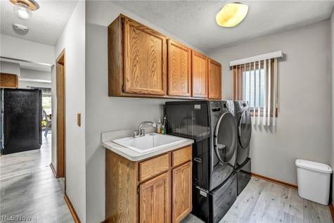 5165 Stevenson Street Richmond Heights OH 44143
