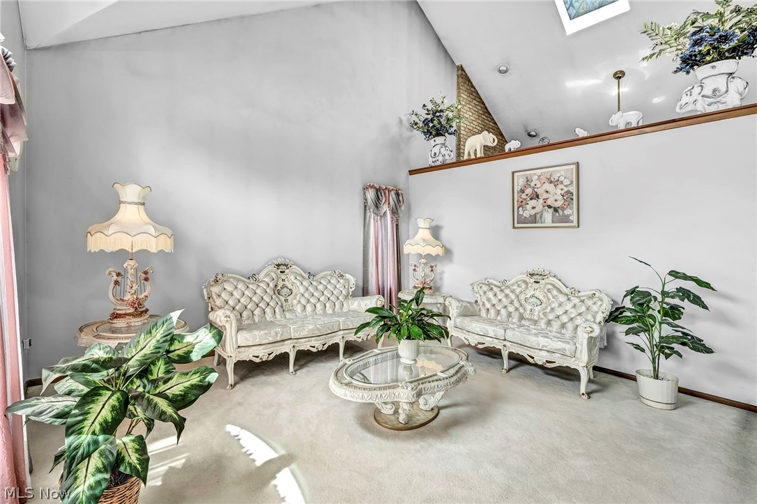 5165 Stevenson Street Richmond Heights OH 44143