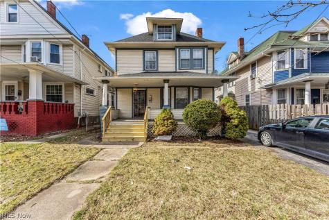 1434 Ridgewood Avenue Lakewood OH 44107