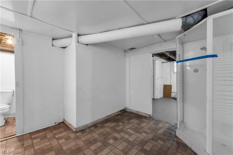 1434 Ridgewood Avenue Lakewood OH 44107