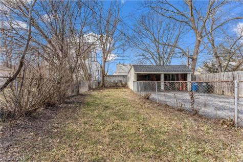 1434 Ridgewood Avenue Lakewood OH 44107