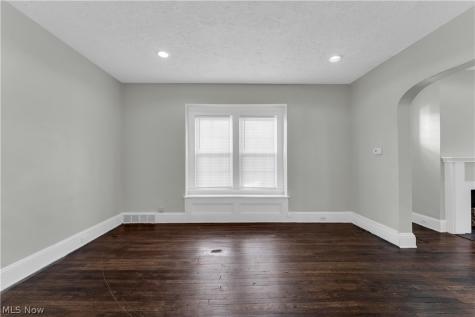 1434 Ridgewood Avenue Lakewood OH 44107