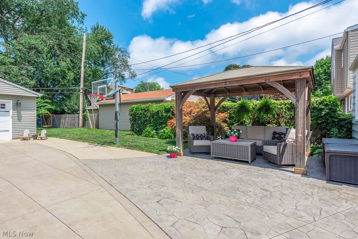 20310 Parkview Avenue Rocky River OH 44116