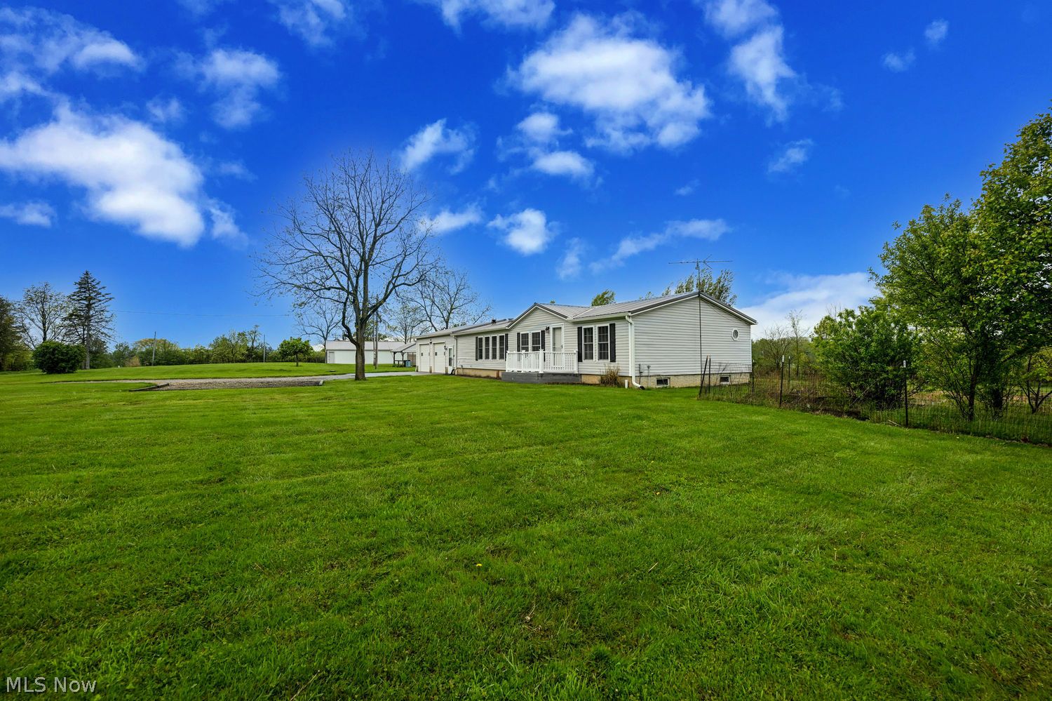 576 Twp Road 462 Sullivan OH 44880