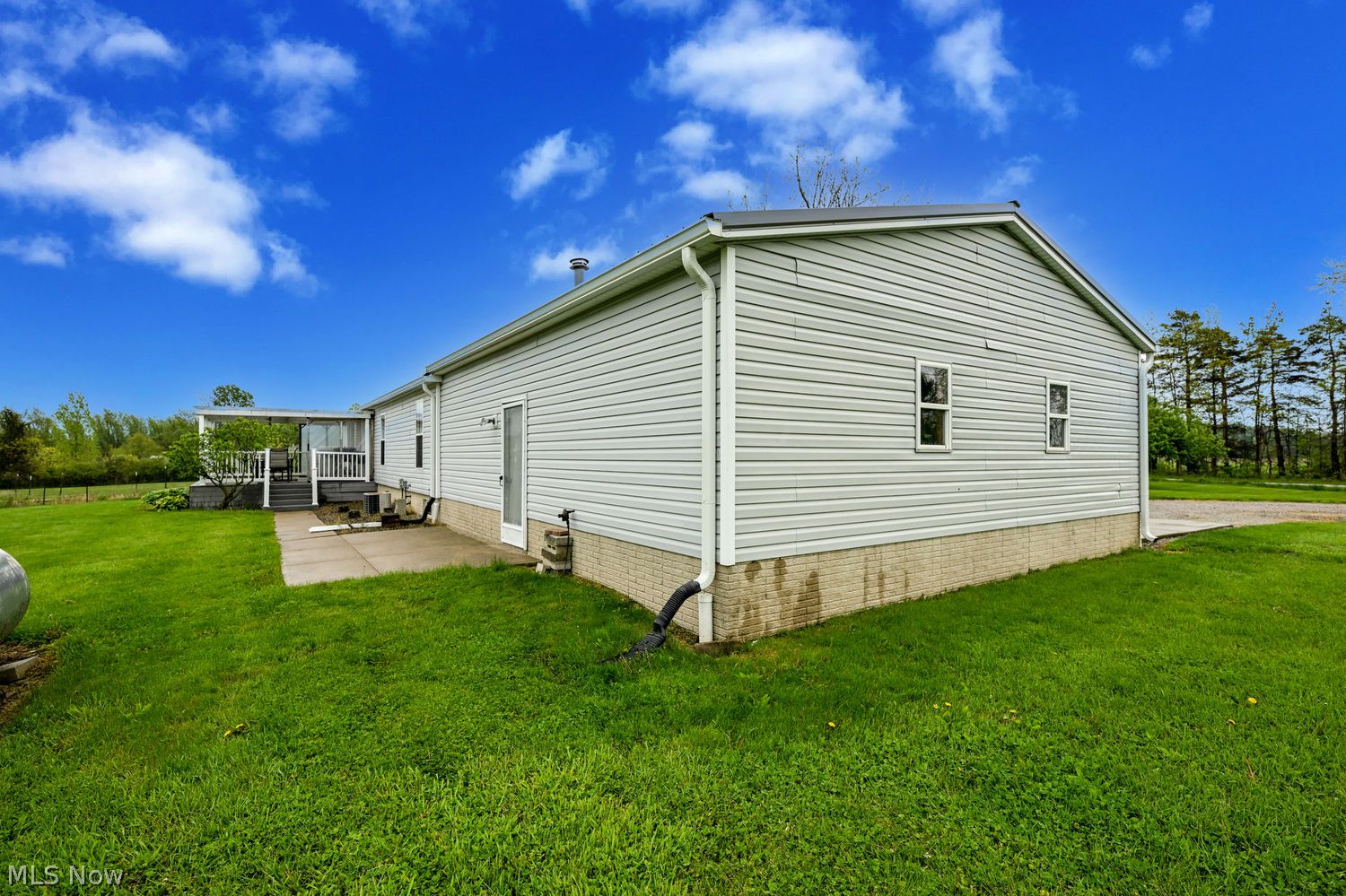 576 Twp Road 462 Sullivan OH 44880