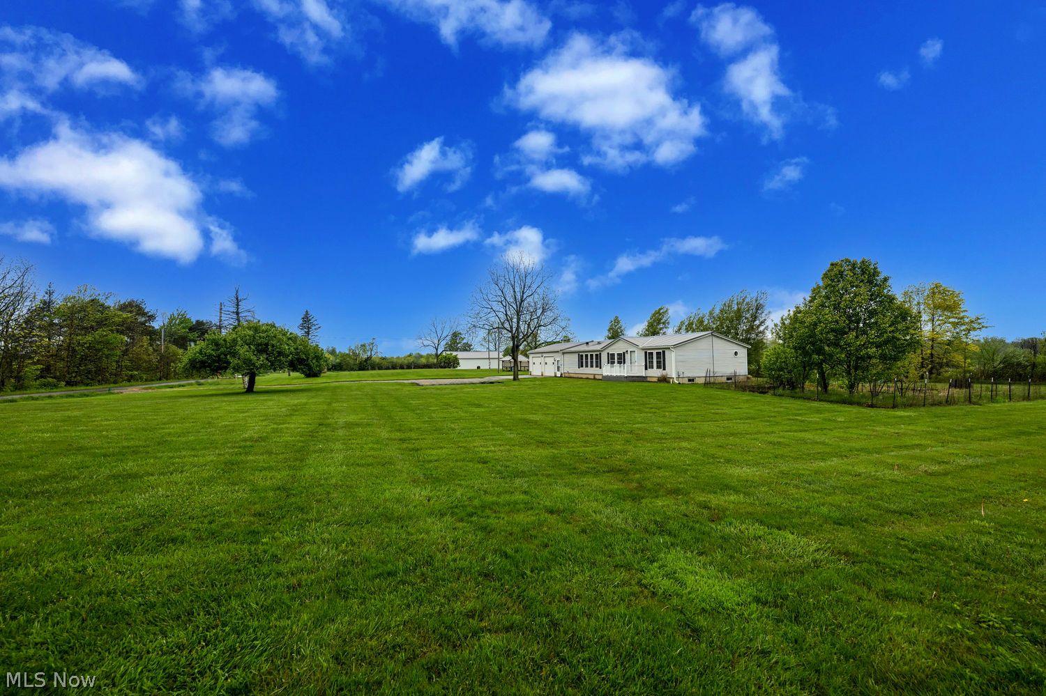 576 Twp Road 462 Sullivan OH 44880