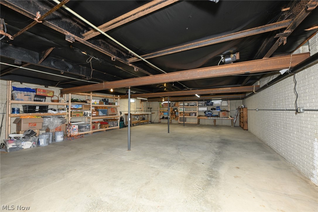 576 Twp Road 462 Sullivan OH 44880