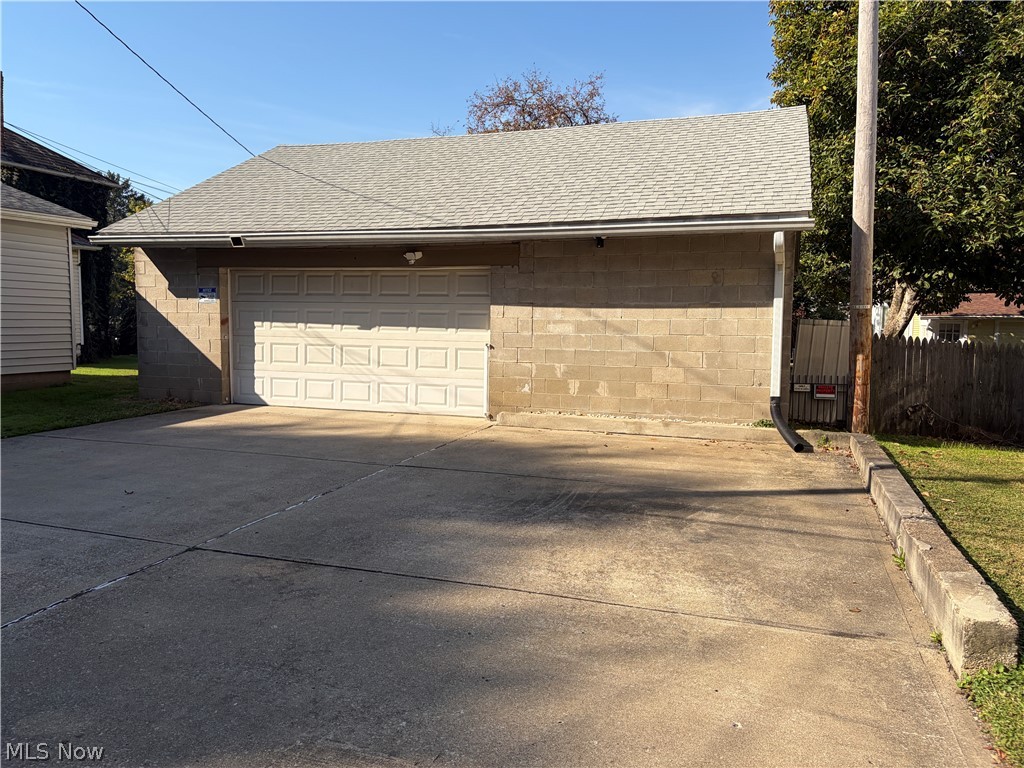 748 Lexington Avenue Zanesville OH 43701