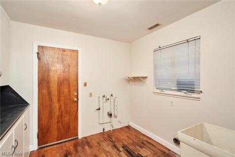 185 Grandin Road Akron OH 44313