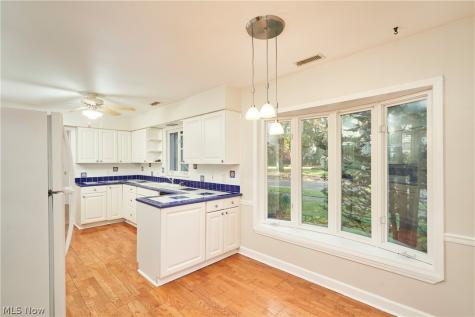 185 Grandin Road Akron OH 44313