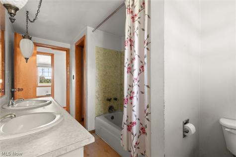 39 Emmett Way Steubenville OH 43952