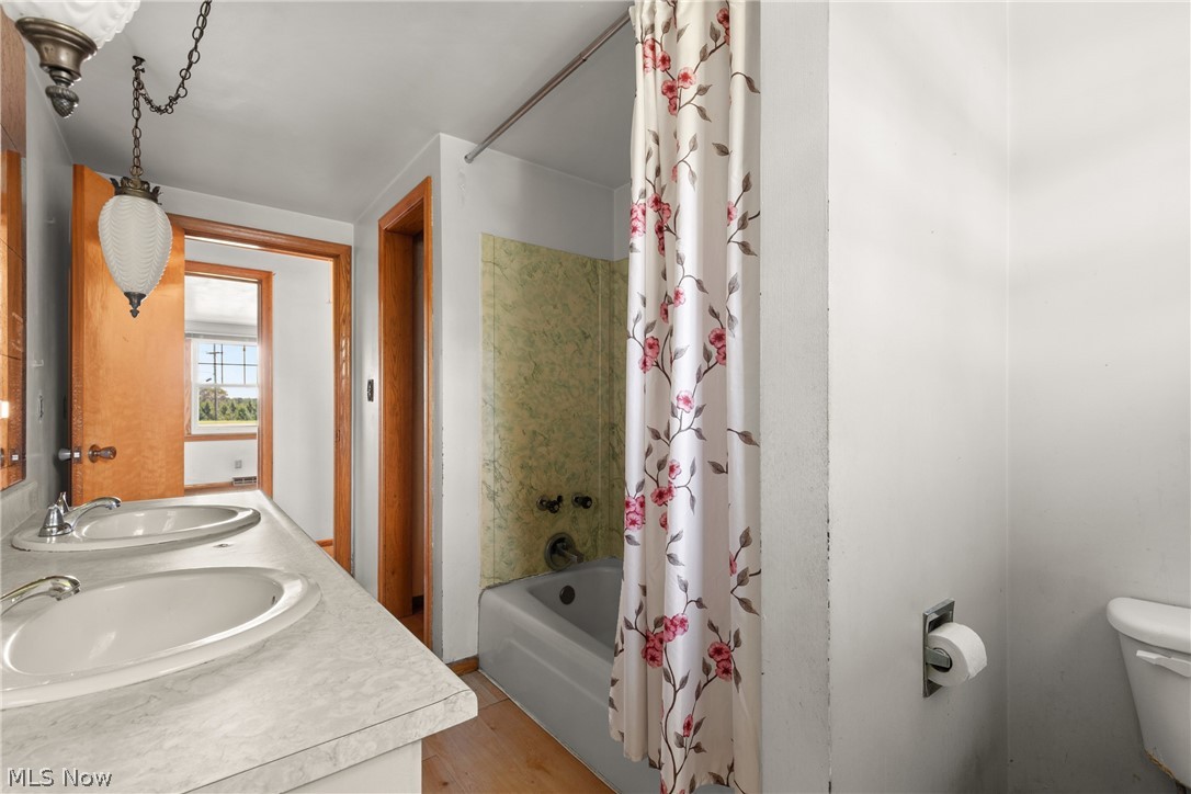 39 Emmett Way Steubenville OH 43952