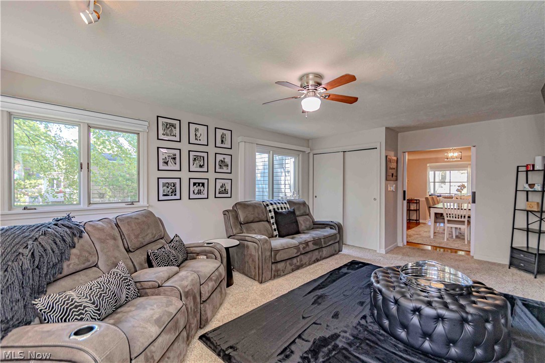 1233 Brainard Road Lyndhurst OH 44124