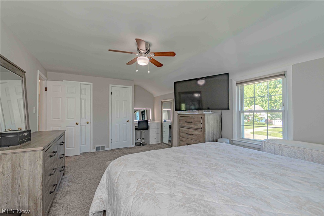 1233 Brainard Road Lyndhurst OH 44124