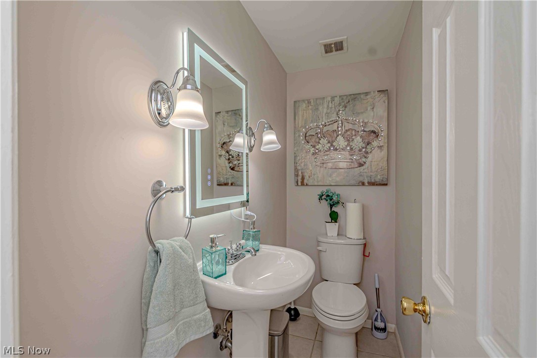 1233 Brainard Road Lyndhurst OH 44124