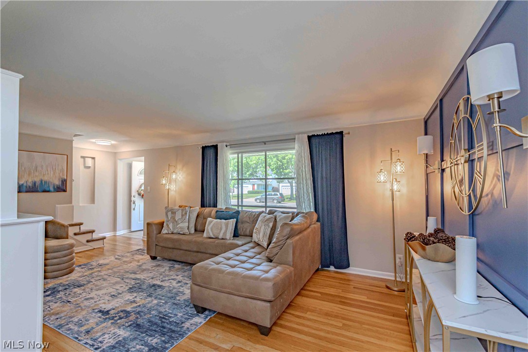 1233 Brainard Road Lyndhurst OH 44124