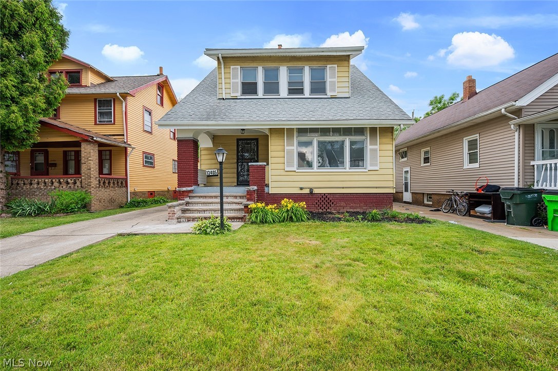 13405 Thornhurst Garfield Heights OH 44105