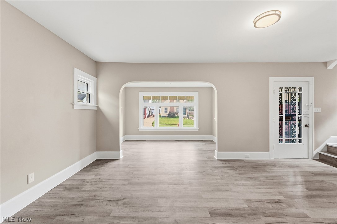 13405 Thornhurst Garfield Heights OH 44105