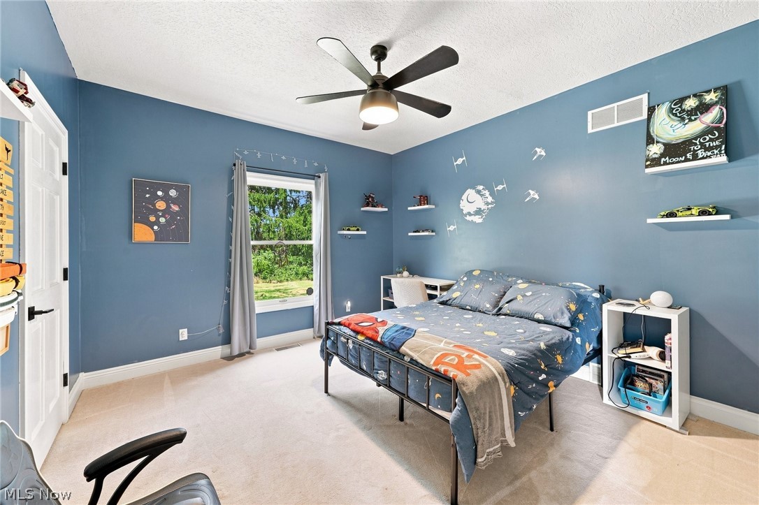 812 S Prospect Avenue Hartville OH 44632