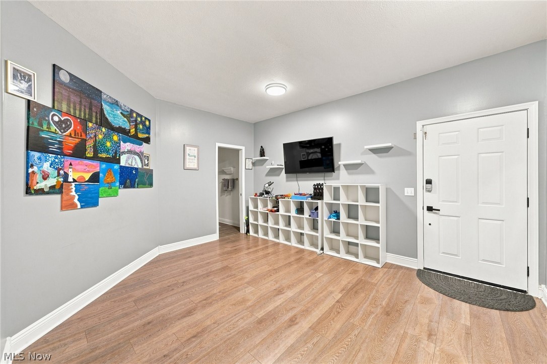 812 S Prospect Avenue Hartville OH 44632