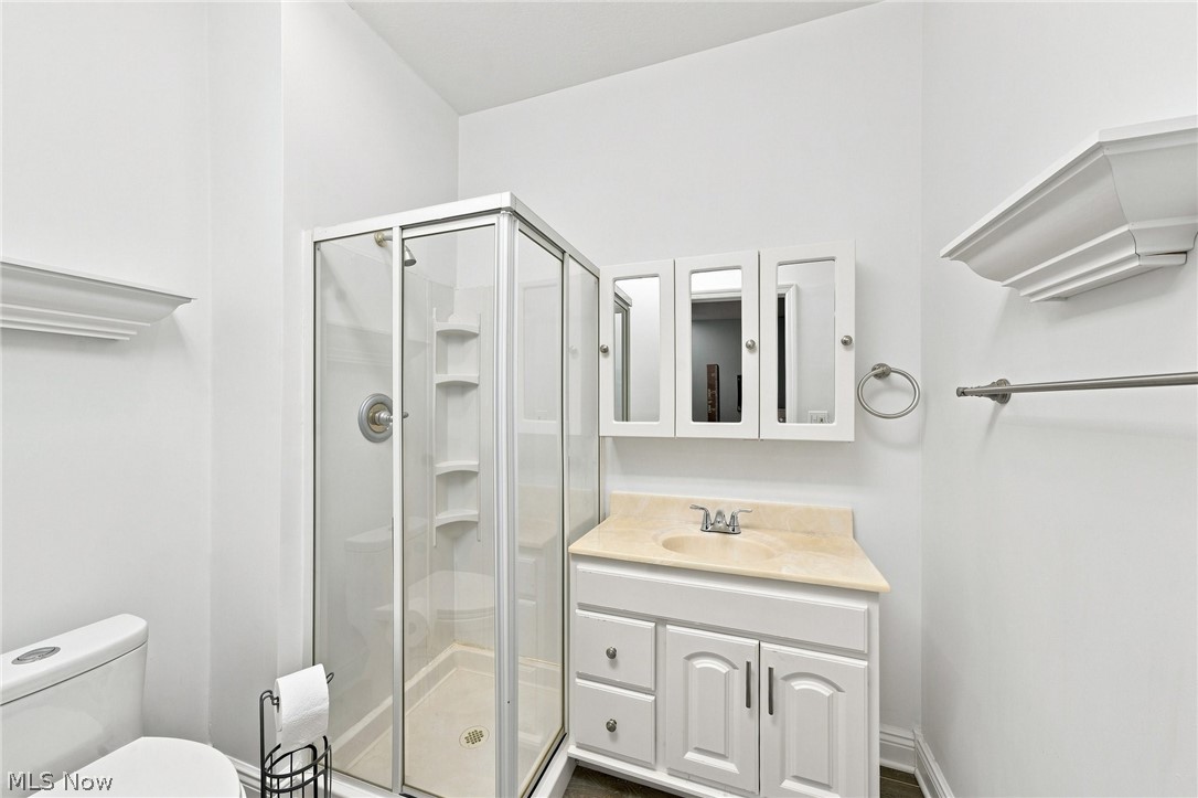 812 S Prospect Avenue Hartville OH 44632