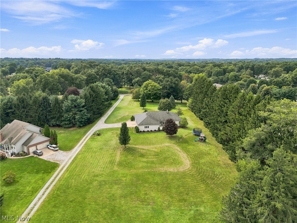 812 S Prospect Avenue Hartville OH 44632
