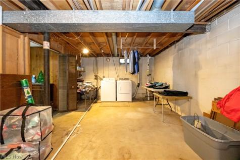 2106 Friar Tuck Circle Wooster OH 44691