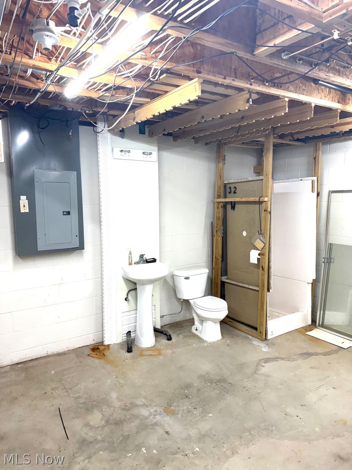 8354 Emerald Glen Court Kirtland OH 44094
