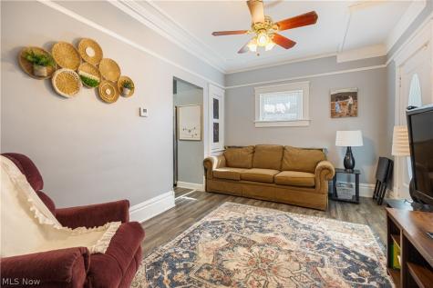 1079 Pitkin Avenue Akron OH 44310