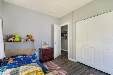 1079 Pitkin Avenue Akron OH 44310
