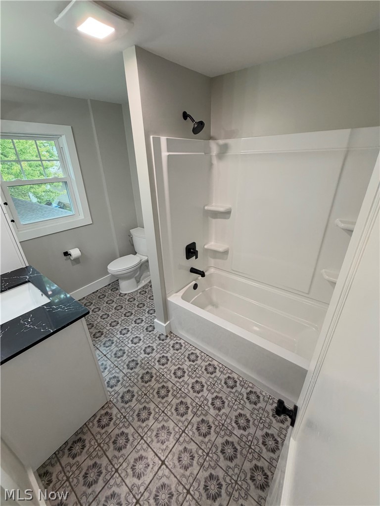 252 E Kline Street Girard OH 44420