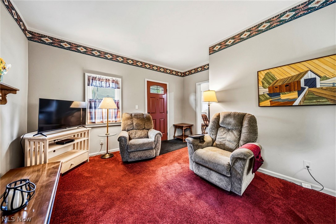 61 Erie Street E Jefferson OH 44047