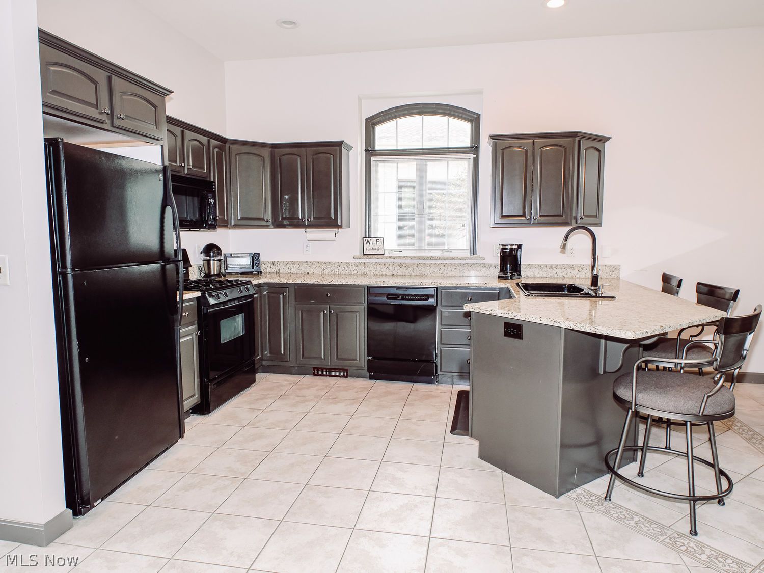 1614 NE River Road Lake Milton OH 44429