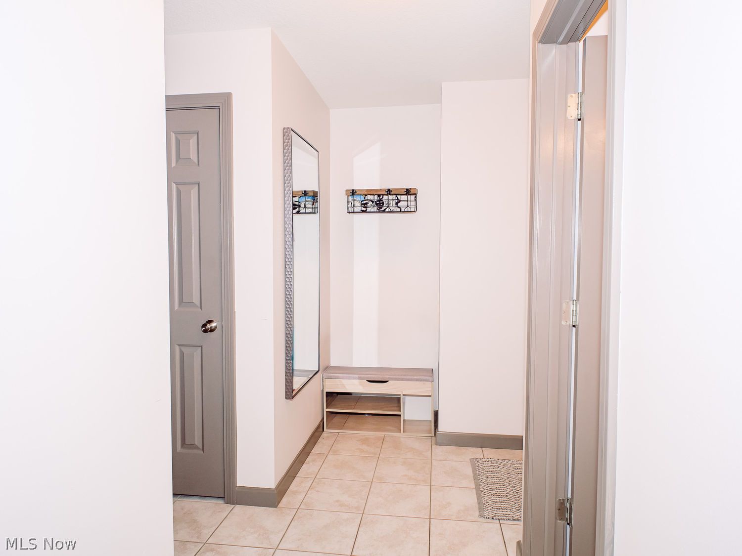 1614 NE River Road Lake Milton OH 44429