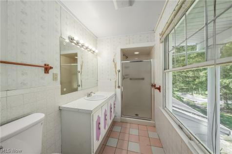 1091 Nina Lane Akron OH 44333