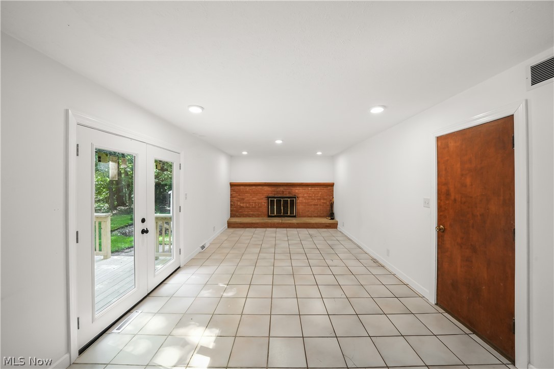1091 Nina Lane Akron OH 44333