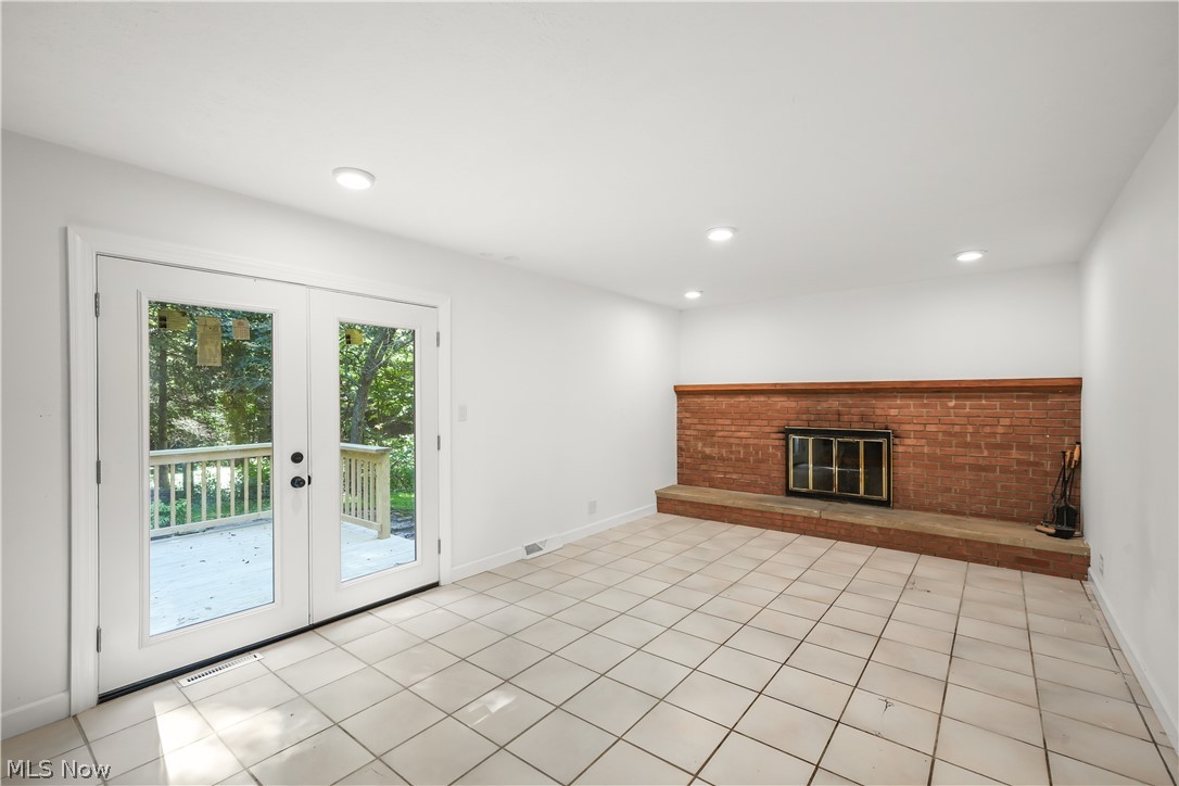 1091 Nina Lane Akron OH 44333
