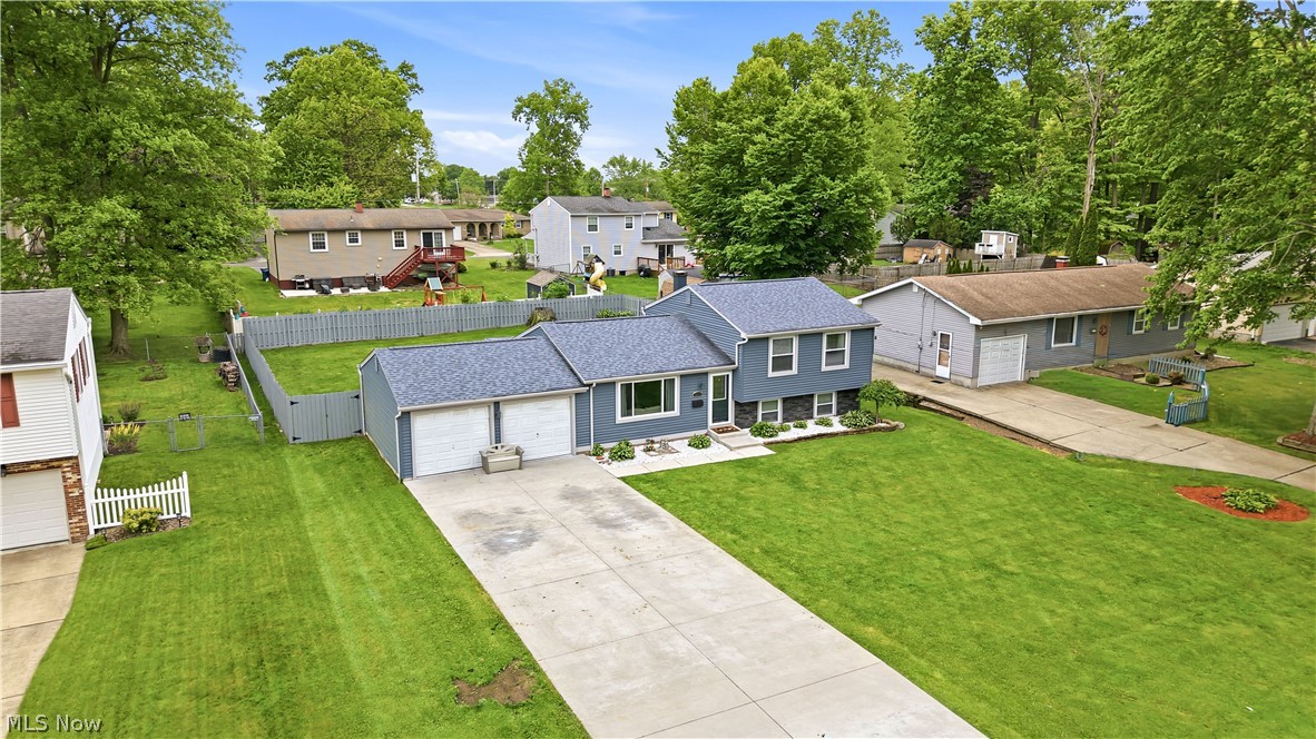 2219 Woodland Trace Street Austintown OH 44515