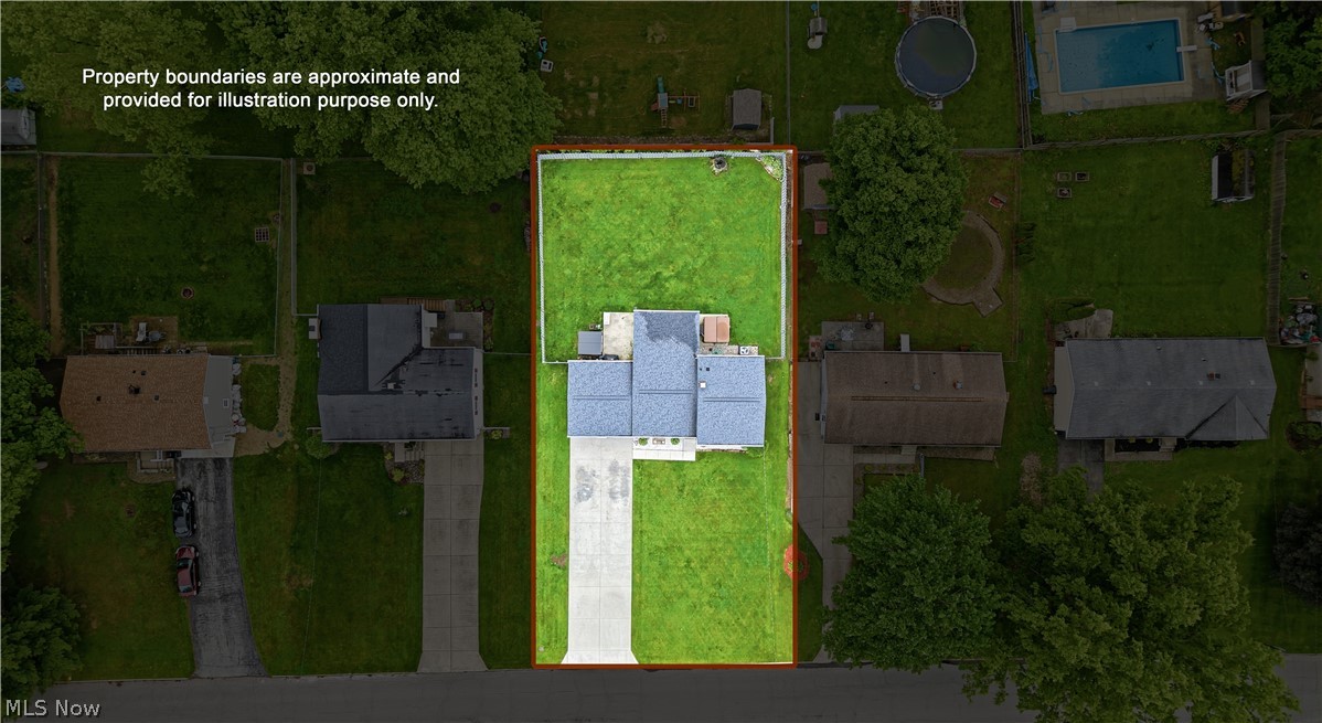 2219 Woodland Trace Street Austintown OH 44515