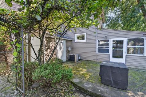 65 Arlene Avenue Youngstown OH 44512