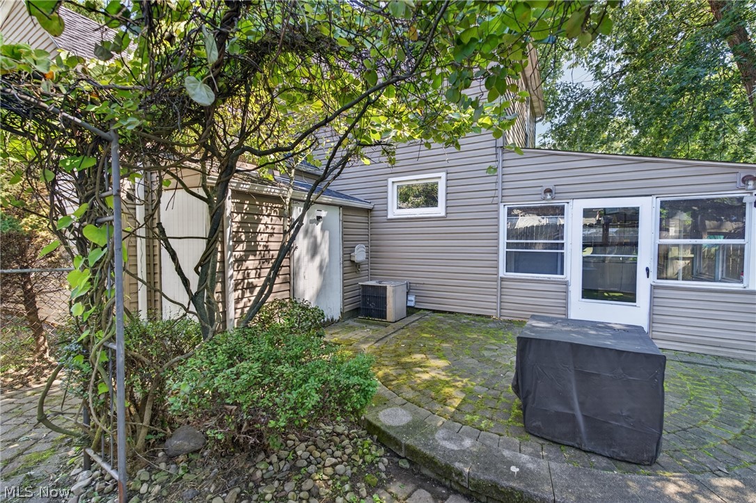 65 Arlene Avenue Youngstown OH 44512
