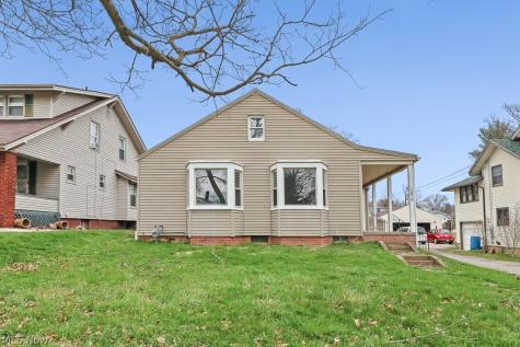 1073 Parkside Drive Alliance OH 44601