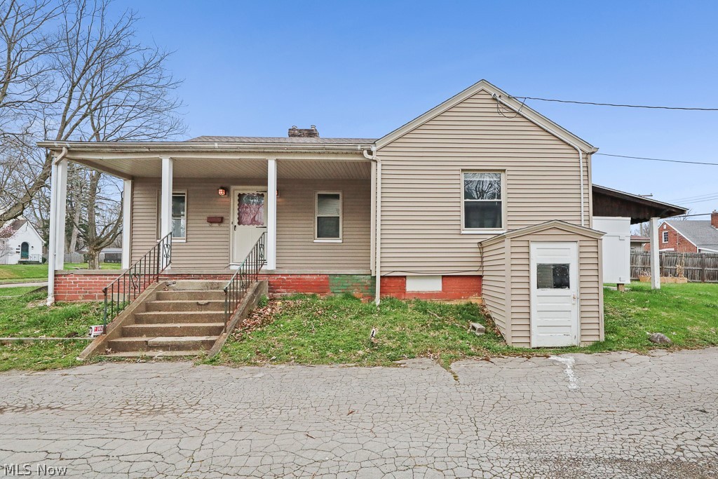 1073 Parkside Drive Alliance OH 44601