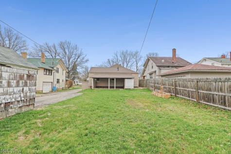 1073 Parkside Drive Alliance OH 44601