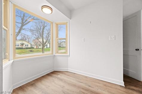 1073 Parkside Drive Alliance OH 44601