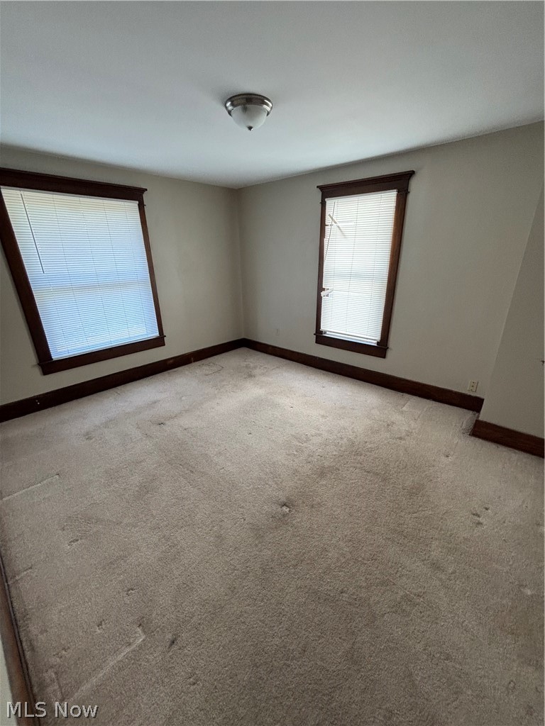 707 Locust Street Coshocton OH 43812