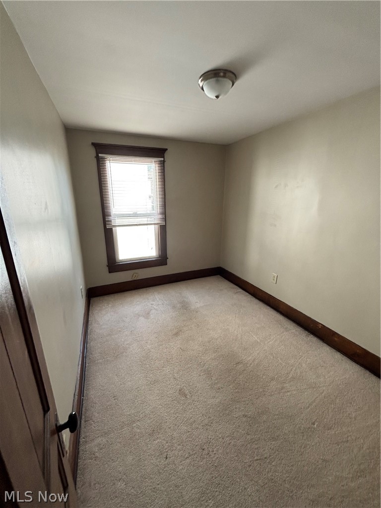 707 Locust Street Coshocton OH 43812
