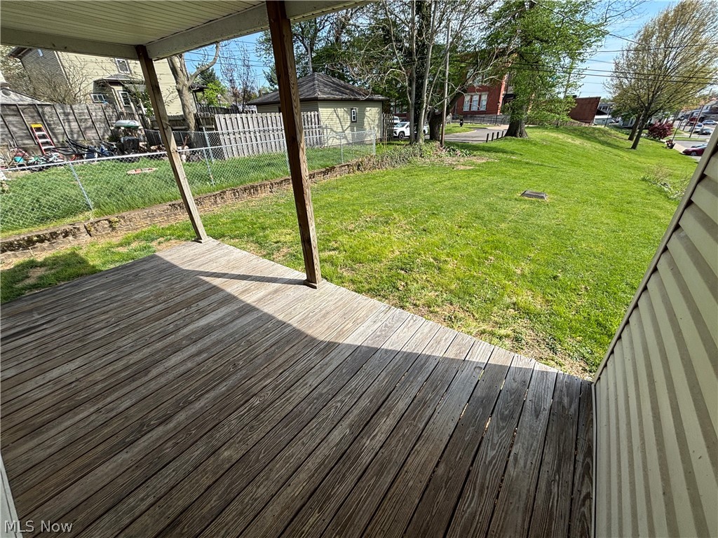 707 Locust Street Coshocton OH 43812