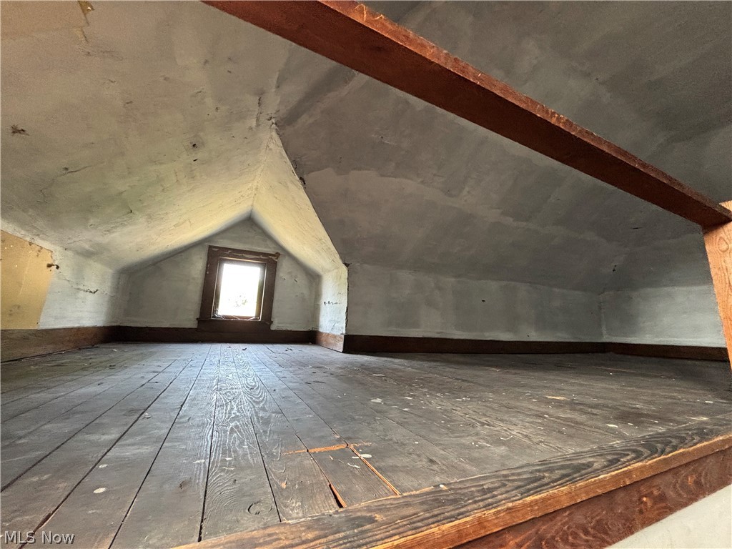 707 Locust Street Coshocton OH 43812
