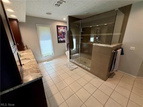 33009 Woodhaven Circle North Ridgeville OH 44039